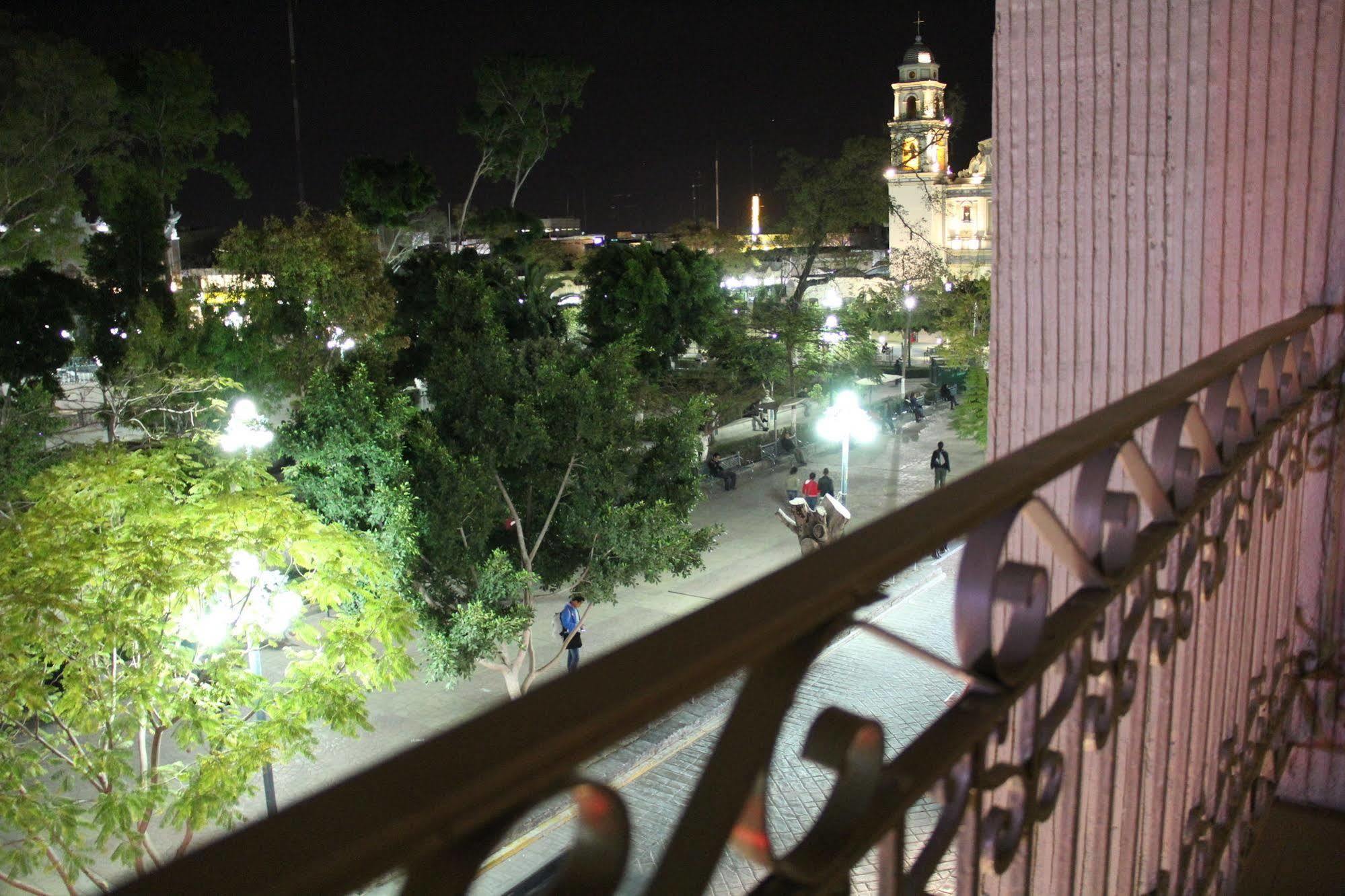 Hotel Tehuacan Plaza Extérieur photo